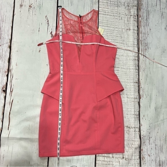 ARDEN B PINK Peplum Knee length dress with lace inset Vintage Y2K Size M Nwt - Picture 3 of 12